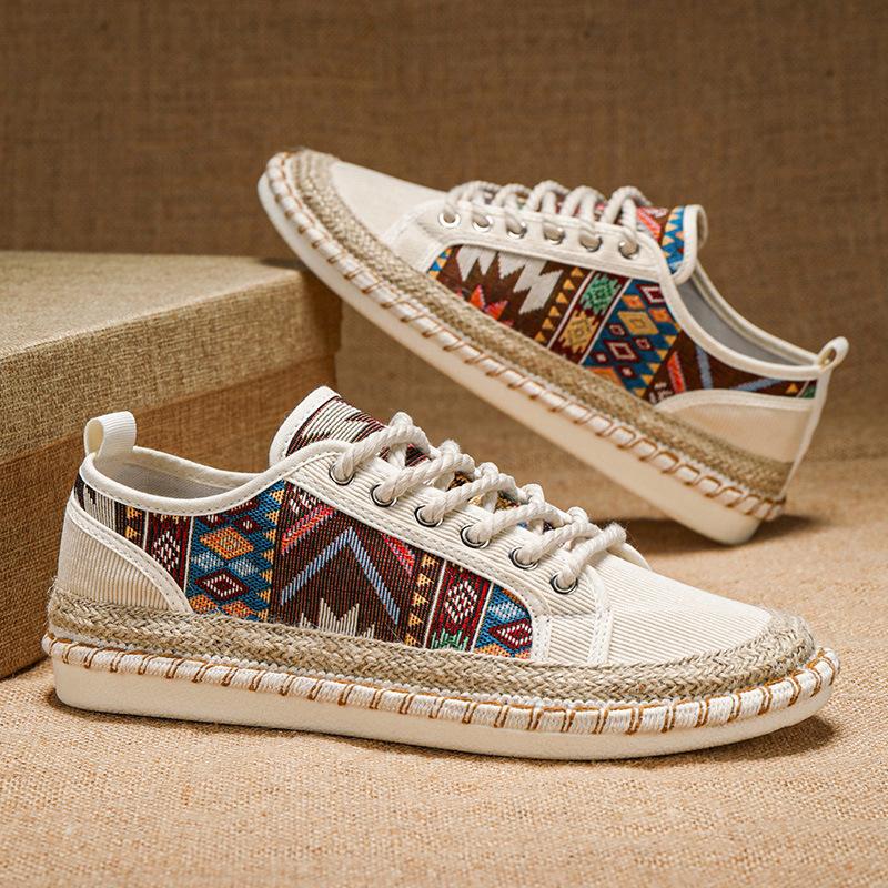 Men's Canvas Shoes Casual Embroidered Cloth Shoes for Men