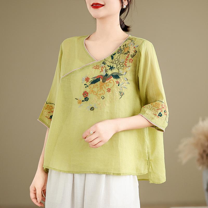 Retro embroidered shirt women's 2025 summer new loose v-neck five-quarter sleeve breathable cotton and linen top