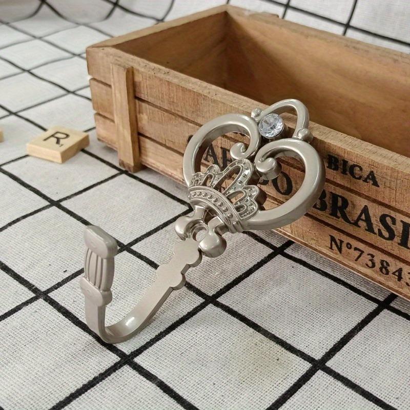 1Pair (With Screws) European Style Curtain Hooks Home Decorations Vintage Walls Hanging Living Room Bedroom Clothing