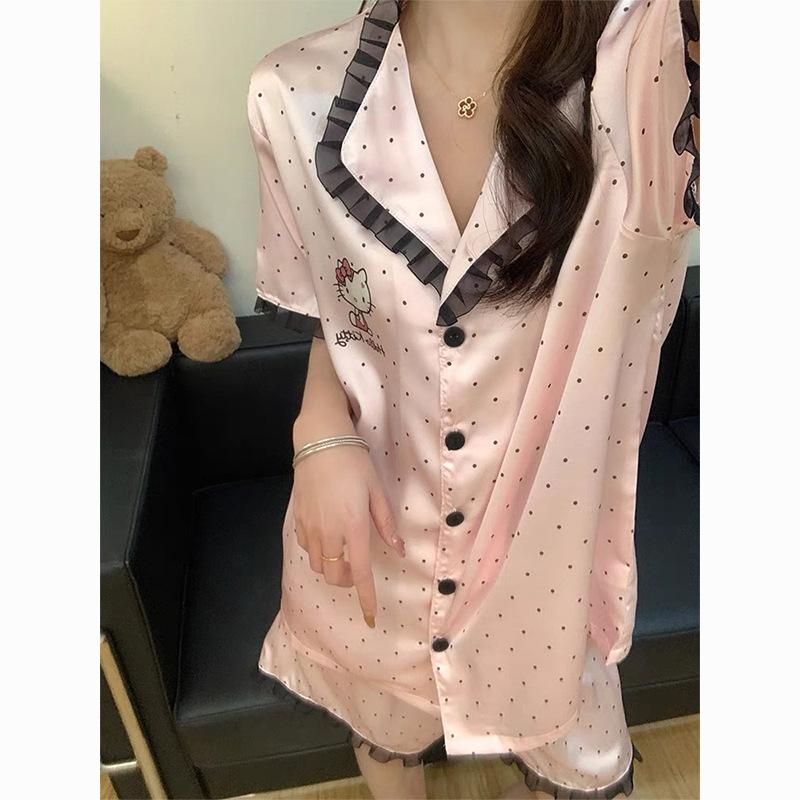 

Pink polka dot Hello Kitty pajamas women s summer short-sleeved shorts can be worn outside two-piece women s casual loungewear S