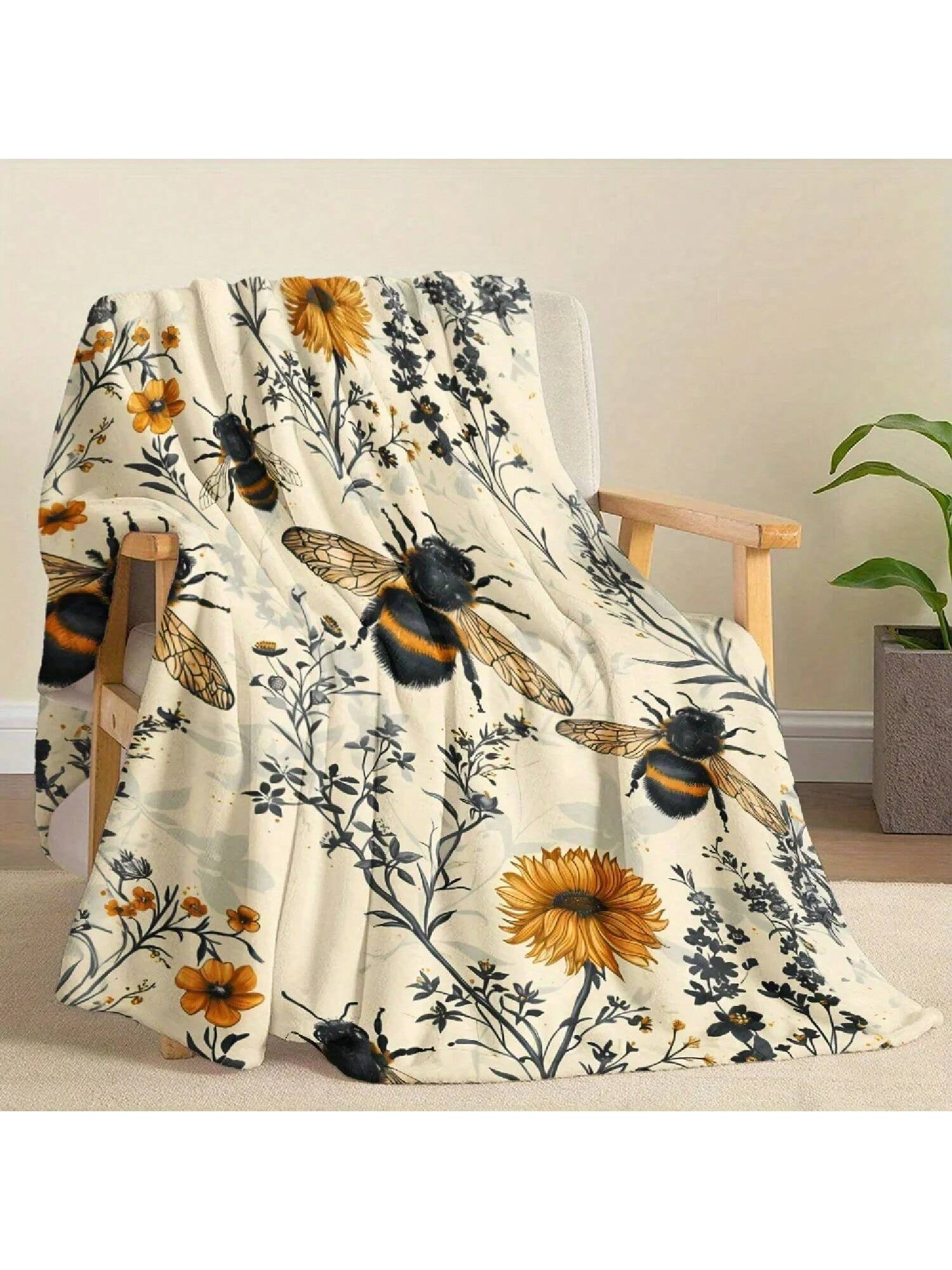 

Bee And Wildflower Themed Flannel Throw Blanket - Blanket With Digital Print - All Season , Perfect For Napping, Camping, Travel 75X95CM серый