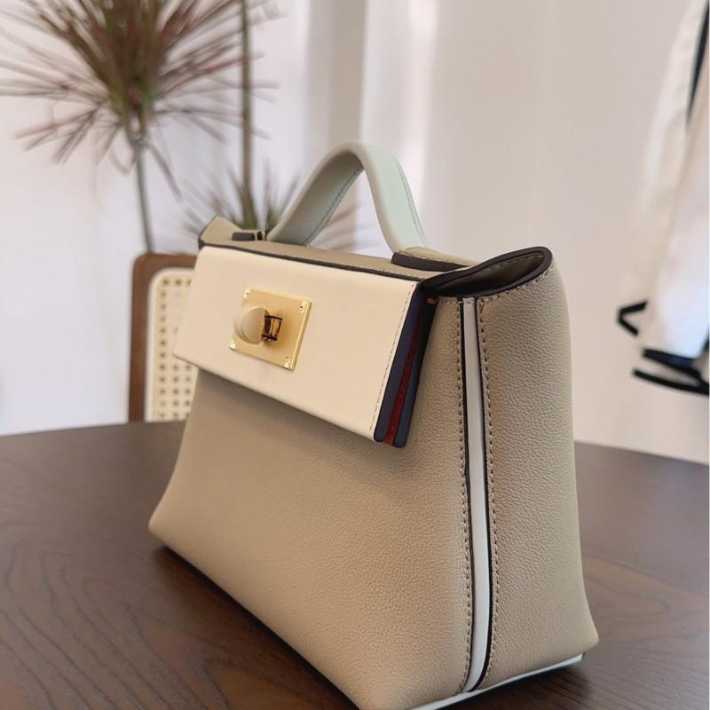 2025 New Kelli Bag Uses First Layer Of Cowhide Simple Style Can Be Carried Across One Shoulder