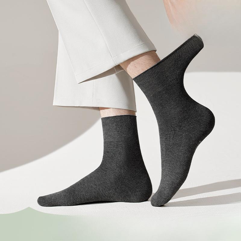 

Men s Spring and Summer Thin Cotton Sweat Absorbing Deodorizing Loose Tube Socks 1 pair білий