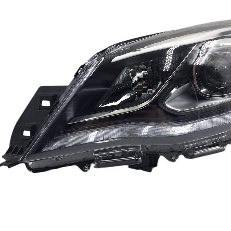Compatible with 16 Dongfeng Fengshen A60 models, this LED front headlight assembly is brand new.