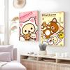 Uroczy Kreskówkowy Anime Rilakkuma Klasyczny Plakat HD 4K Samoprzylepny Druk na Ścianę Wodoodporny Wystrój Estetyczny do Domu Salonu Sypialni Baru