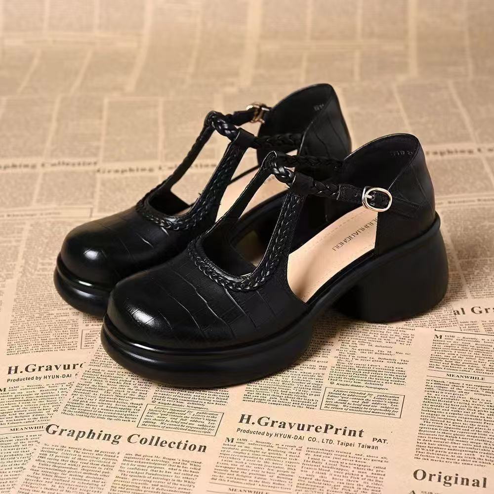 

Baotou sandals women s summer new round head light mouth one-word buckle thick heel thick sole not tired feet hollowed Mary Jane sandals 35 чёрный