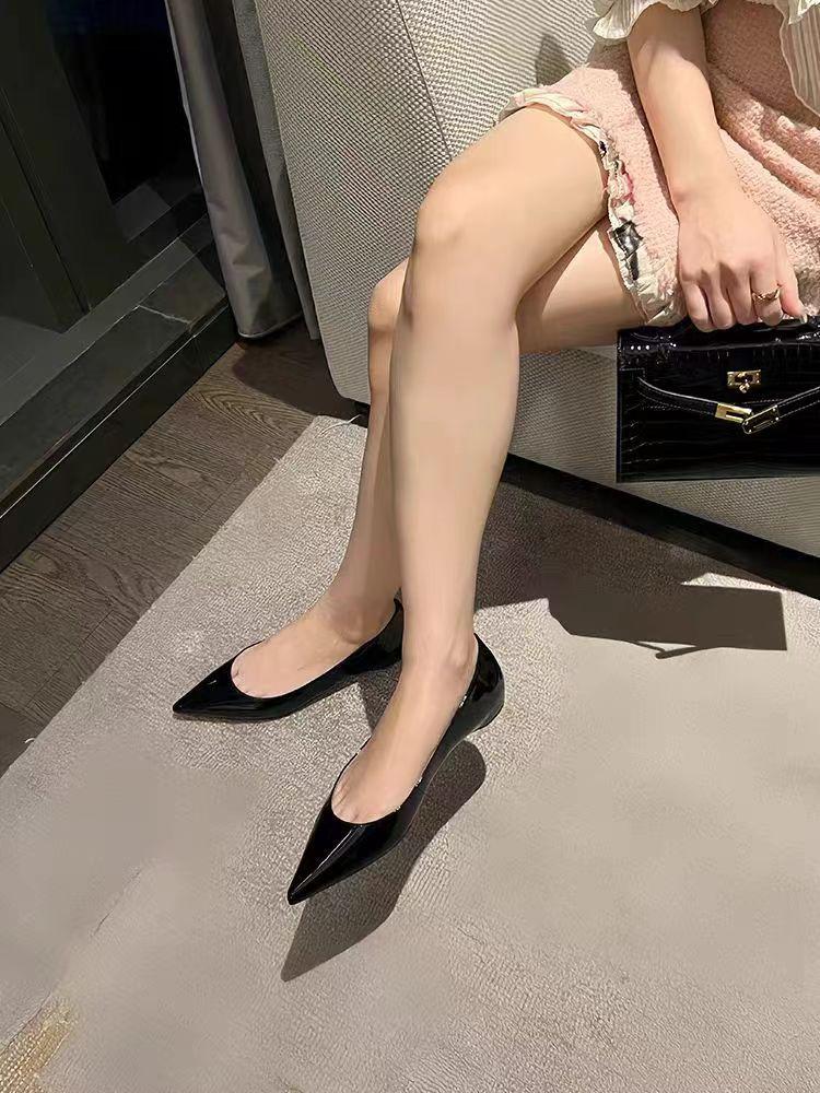 Spot Second Hair! Inner Height Increase Nude Patent Leather Pointed Flat Shoes Early Spring Shallow Mouth Work Shoes Mary Jane Single Shoes