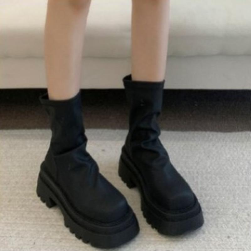 

Маленькие ботинки Мартин на толстой подошве, женские новые осенне-зимние универсальные тонкие короткие ботинки 38