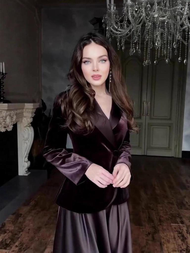 2025 Winter Retro Luxury Long Sleeve Warm Skirt Set