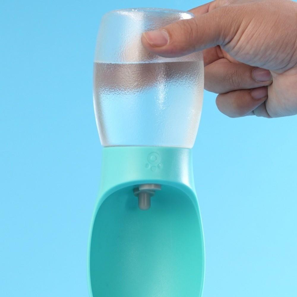 Leakproof Design Dog Water Bottle Drinking Bowl Leak Proof Water Dispenser Outdoor Walking
