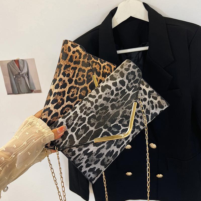 Fashion Women Leopard Print Clutch Soft PU Leather Purses Female Large Capacity Envelope Bags Ladies Evening Party Bag AVE