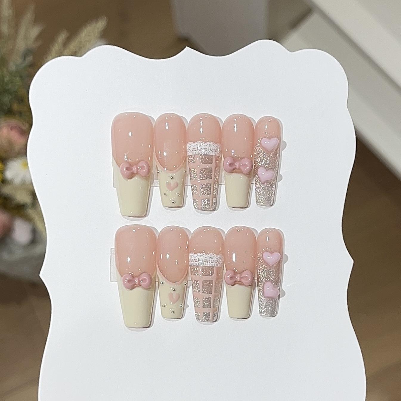 

Оу Жуофэн Миу Балетный Стиль Милый Расписанный Вручную Белый Французский Милая Любовь Носитель Пузырей L