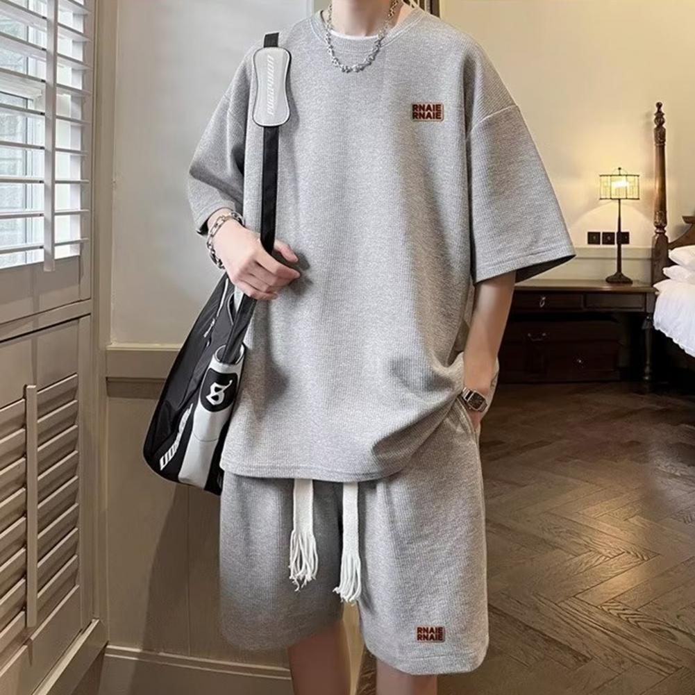 2Pcs/Set Men Summer Daily Use Outfit O-neck Short Sleeve T-shirt Elastic Drawstring Waist Wide Leg Shorts Set Letter Print Activewe B Practical Use