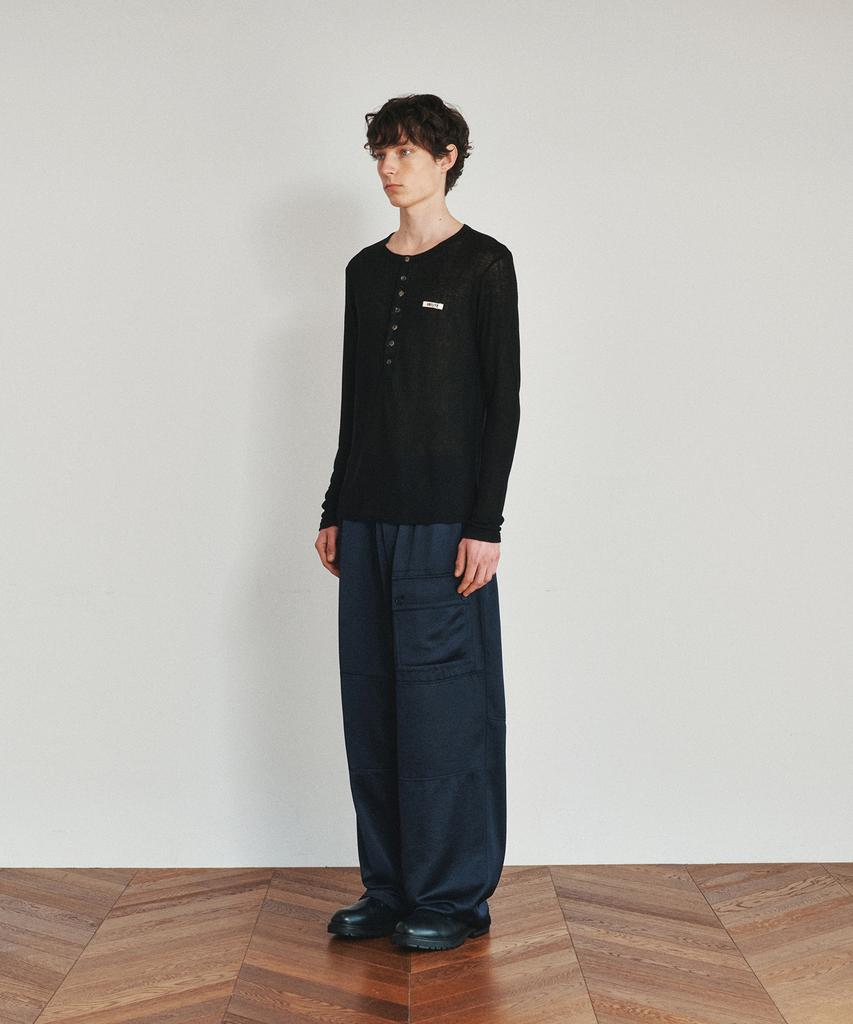 Hoite Fitted Rib Henley Neck T-Shirt (Black)