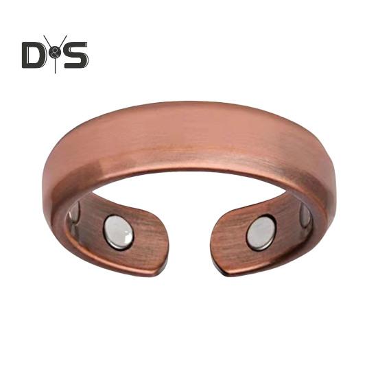 Lady Magnetic Ring Adjustable Opening Design Polished Smooth Electroplated Alloy Simple Style Finger Jewelry for Party Daily Life Date
