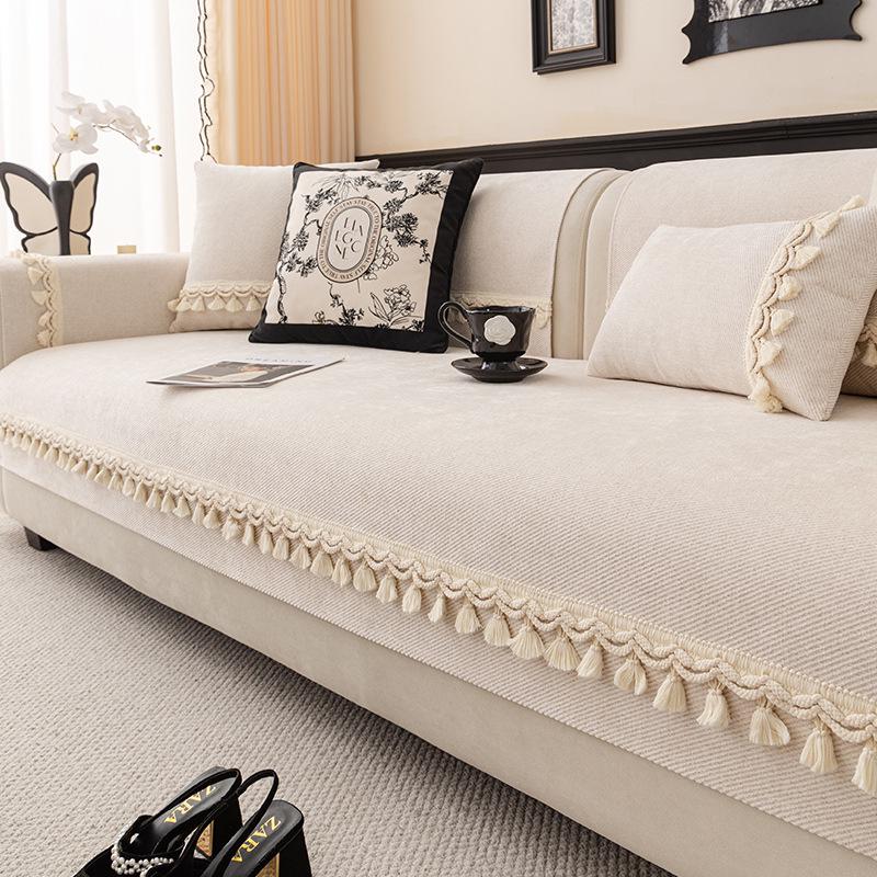 Nordic Style Chenille Sofa Cushion, Universal Non-Slip, Thickened Wear-Resistant Cover for All Seasons.
