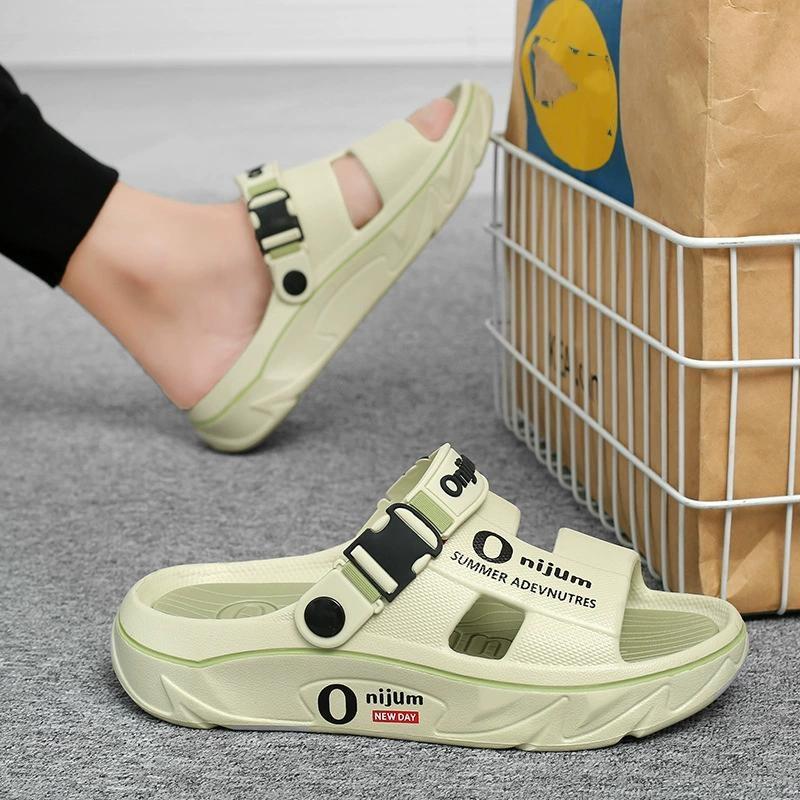 Summer Men's Slippers Outdoor Sandals Beach Comfortable Soft Slides Clogs Casual Garden Shoes New Men Women Indoor Home Slippers