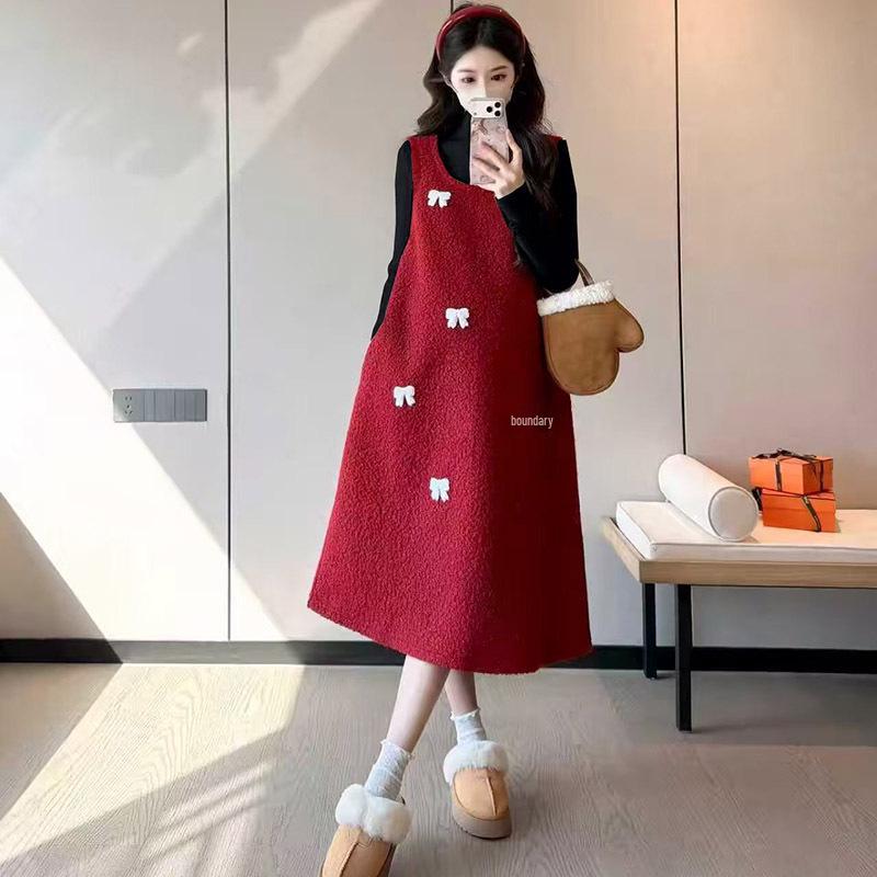 

Lambswool Maternity Dress with Bow Embroidery - Cozy Plus Size Layered Set for Autumn/Winter L