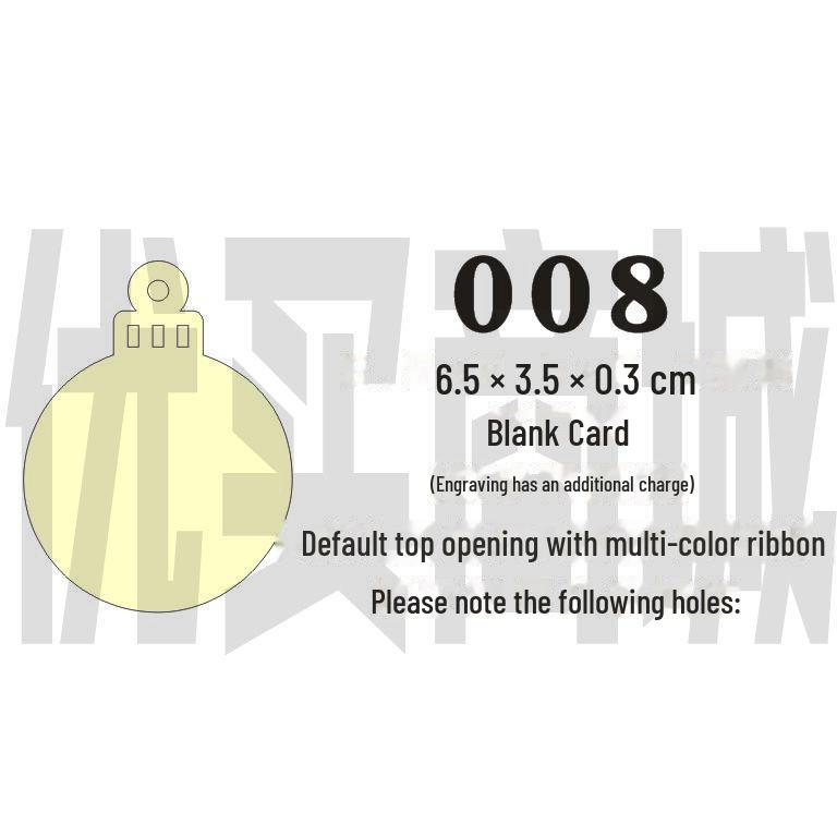 Gravovaná dřevěná karta s přáním s prázdnou visačkou a závěsnou cedulkou