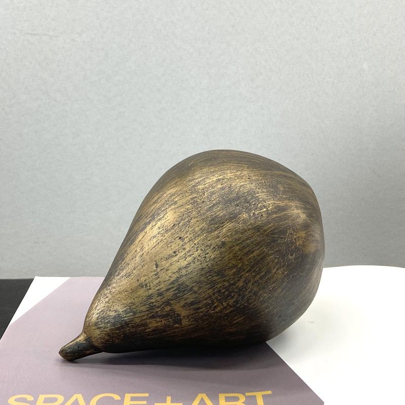 

Фрукты из смолы медного цвета, груши, яблоки, мягкая мебель, комнаты для образцов, цветочная утварь, обеденные столы, учебные кабинеты, соответствующий реквизит и украшения