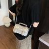 College Style Shoulder Bag Women's New Trendy Spring and Summer Fashion Messenger Versatile Sweet Portable Small Square Bag