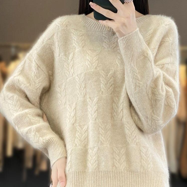 Loose Sweater Women's Round-neck Cut-out Knitted Sweater Loose Solid Color Casual Pullover for Autumn and Winter