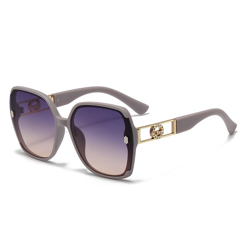 Stylish Women's G Brand Large Frame Sunglasses - Trendy European & American Design with High-End Sun Protection