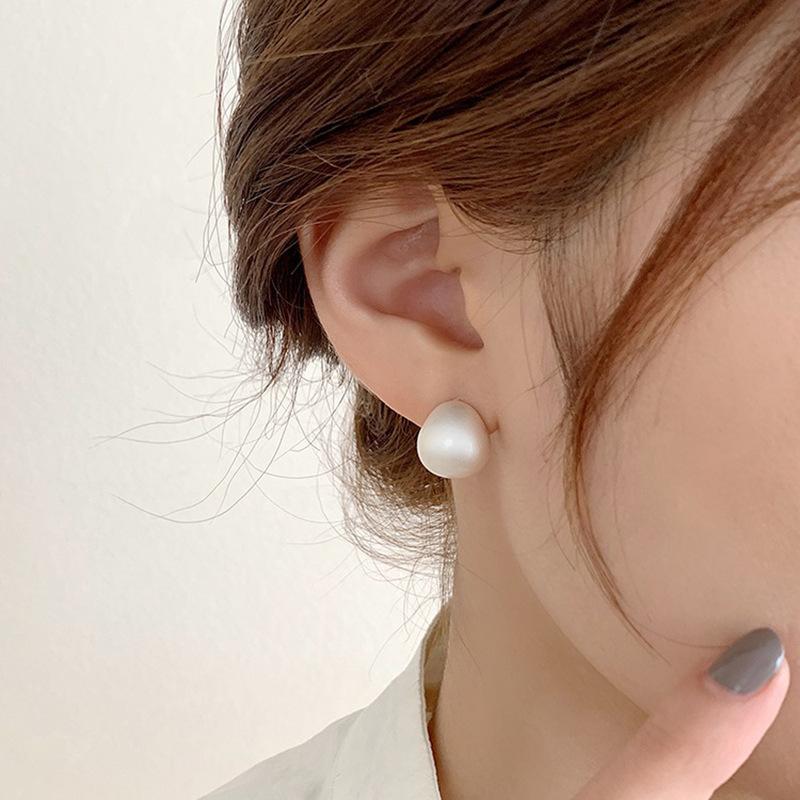 ANENJERY Frosted Round Earrings for Women Simple Cool Wind French Vintage Party Jewelry Daily Party Wholesale