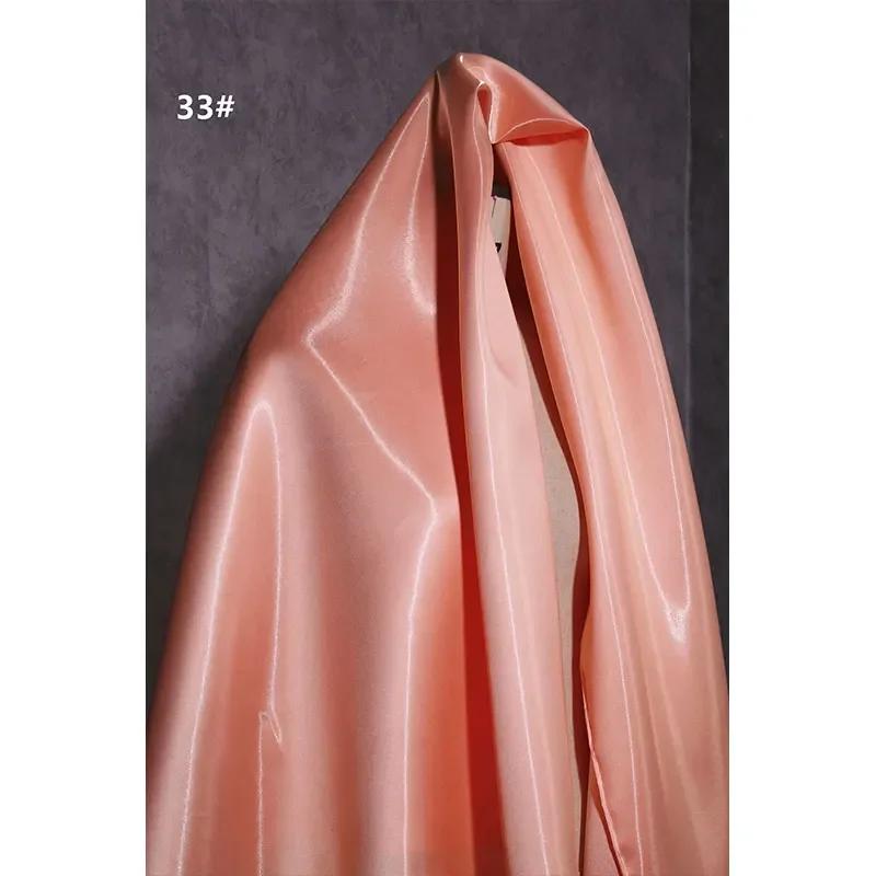 150Cm Wide Luxury Glossy Metallic Liquid Satin Fabric Galaxy Shiny Cloth Crafts for Fashion Designer Show Dress Comfort Material