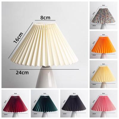 Accesorios de iluminación – Pantallas para lámparas y candelabros