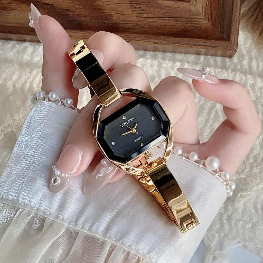 SUNLIFEX Women's Vintage Rectangular Gold Quartz Watch - Exquisite High-End Chain Wristwatch