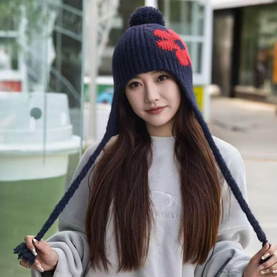 

Японская вязаная шерстяная шапка с цветочным узором и защитой ушей - Женская теплая шапка на осень/зиму тёмно-синий