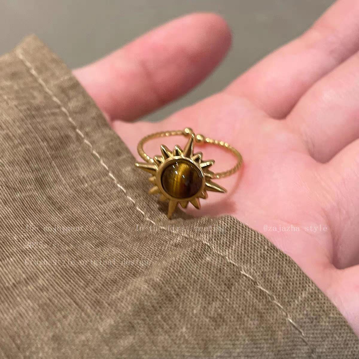 

Sunflower Tiger Eye Stone Ring - Women s Luxury Minimalist High-end Finger Ring with Layered Wearability and Retro Design Sunflower