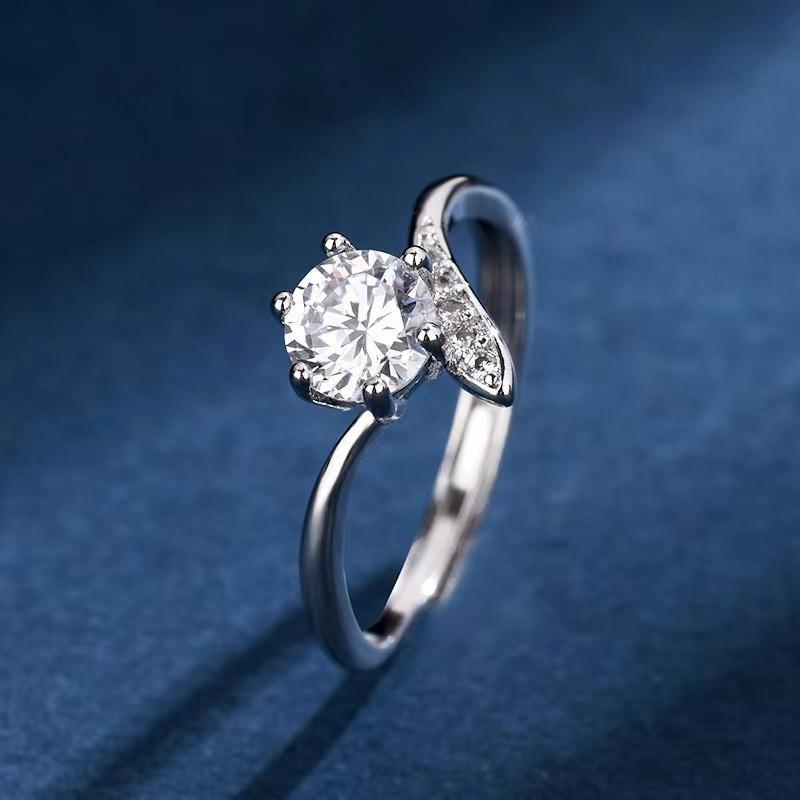 TikTok Influencer Inspired Moissanite Six-Prong Wedding Ring for Women - One Carat Jewelry