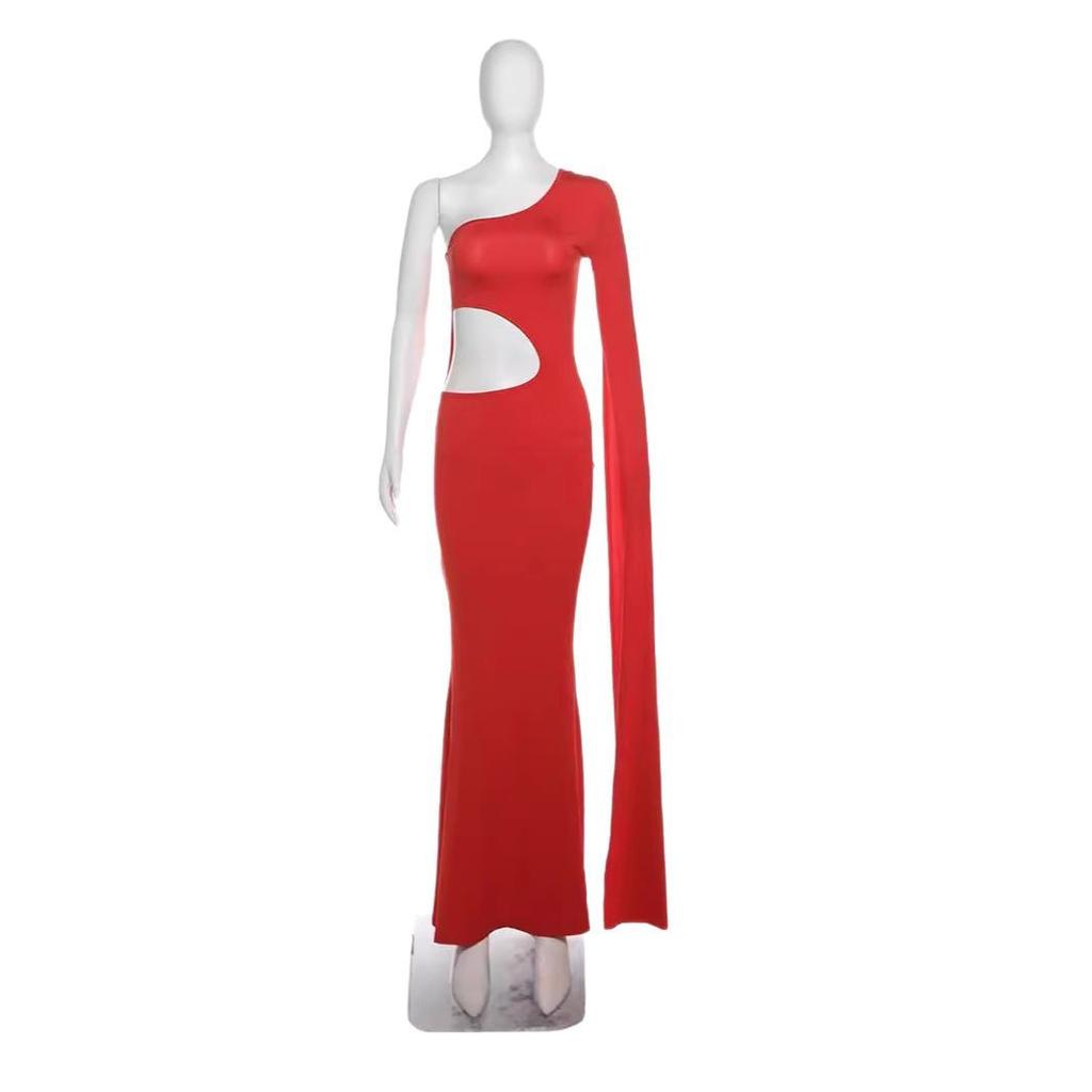 Summer New Design Hollow Hip Wrap Tight Dress Long Dress Elegant Temperament Solid Color Diagonal Neck Dress