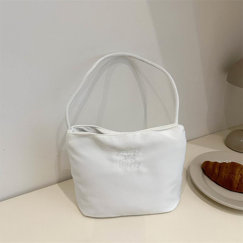 

Chic Lightweight Shoulder Bucket Bag For Women Perfect For Everyday Use With Elegant Colors White