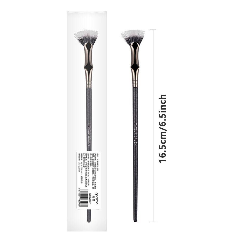 Makeup Brush Angled Fan-shaped Eyelash Brush Fine Professional Mascara Fan Brush Wooden Handle Clearly Rooted Makeup Tool