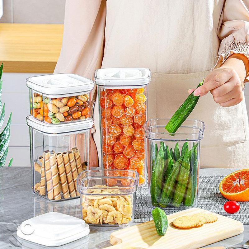 Household Rotating Transparent Sealed CansKitchen Storage Cans for Grains and Cereals Plastic Storage Boxes