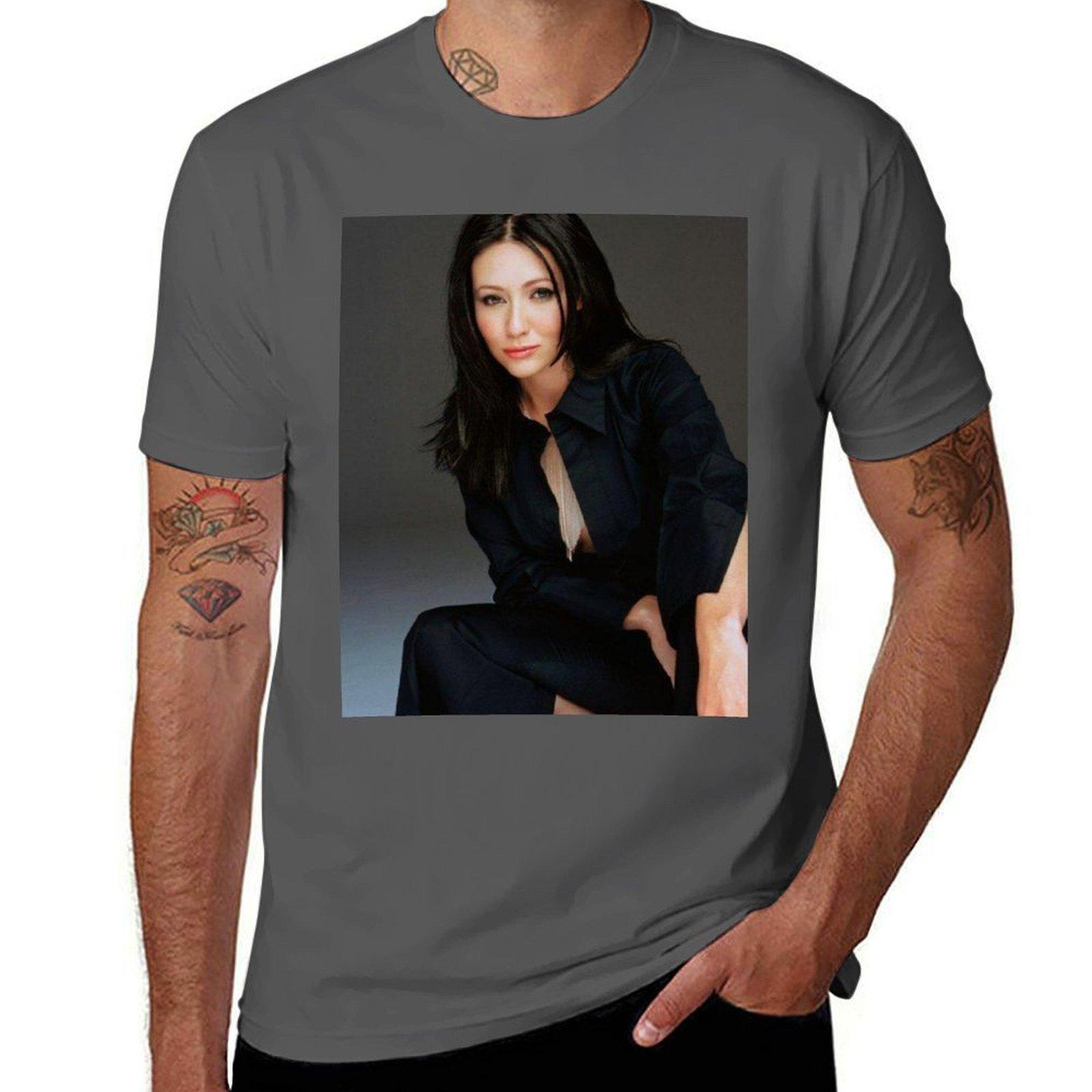 

Shannen Doherty T-Shirt man t shirt luxury graphic t shirts for man t shirts for man cotton funny T-Shirt 4XL