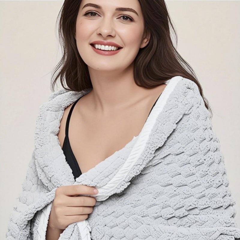 Large 90x180 Coral Fleece Soft Thickened Bath & Beach Towel