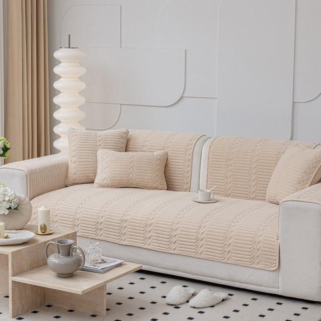 Soft Velvet Sofa Cover Universal Sofa Towel Short Plush Sofa Mat Anti -Slip Combination Couch Cushion Slipcover For Living Room