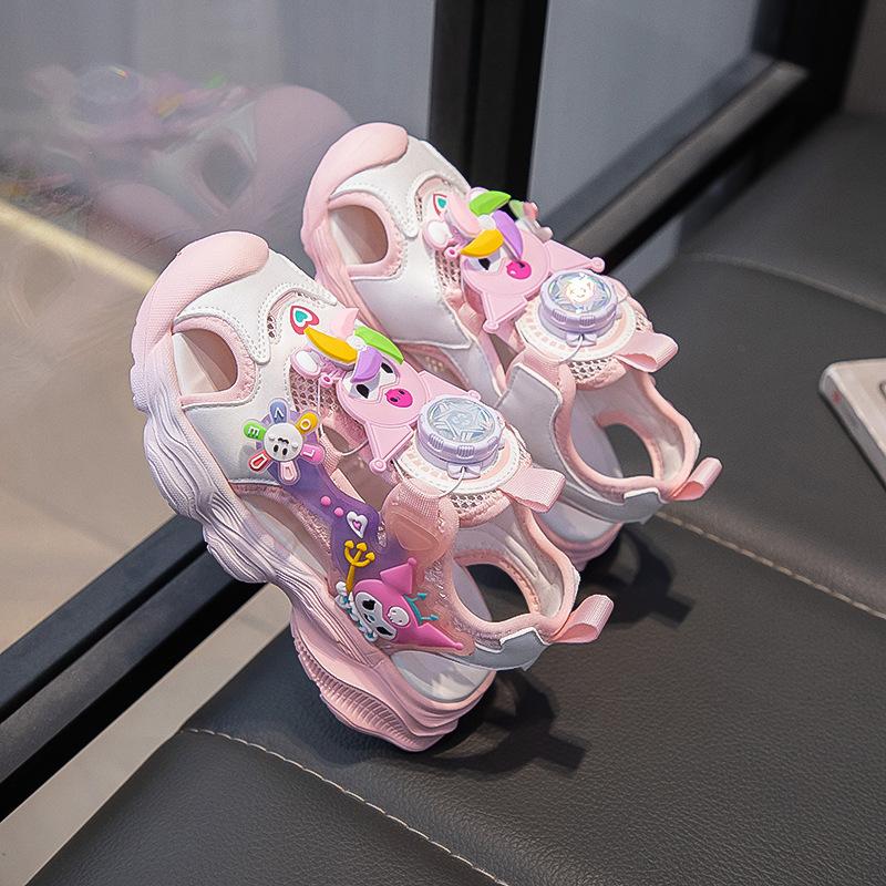 

Сандалии Спортивные сандалии Липучка Летние Детские Одноклассники 2025 Лето Девочки Полые сандалии Босоножки с закрытым носком Женские Универсальные 25 розовый