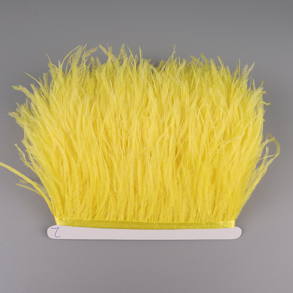 2M Pštrosí peří na stuze pro vyšívání šití do šatů ozdobné peří na pásce třásně pro oblečení