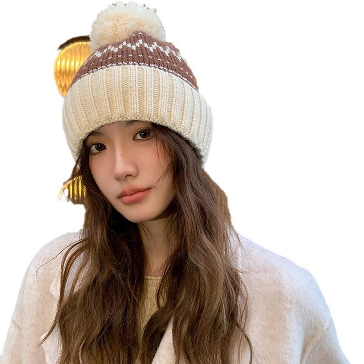 Hairball Loose Knitted Hat Women's Autumn and Winter Ear Protection Warm Cold Hat Cute Thick Wool Hat Winter Big Head Circumference