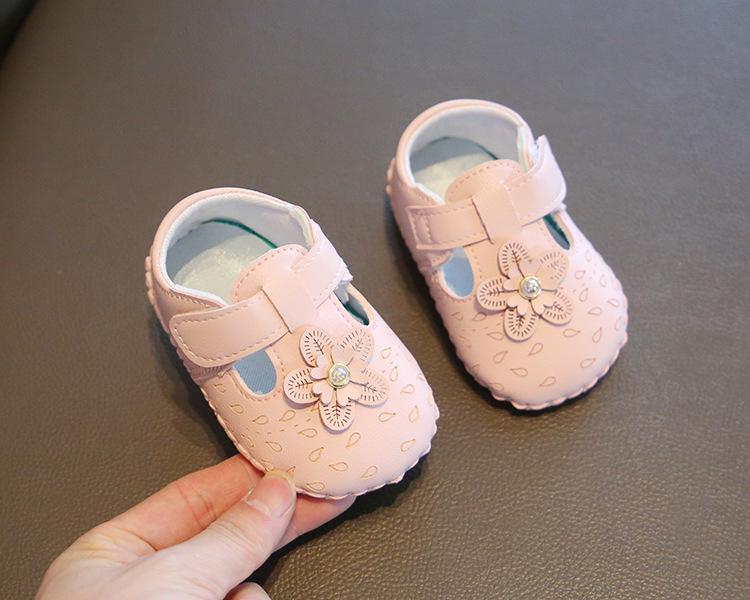 Baby Girl Spring/Summer Soft Sole First Walker Squeaky Sandals for Ages 0-2