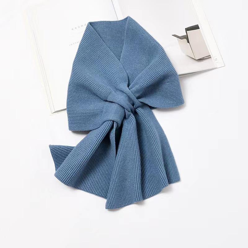Korean Style Beige Grey Knit Wool Women's Winter Scarf: Short, Versatile Neck Protector