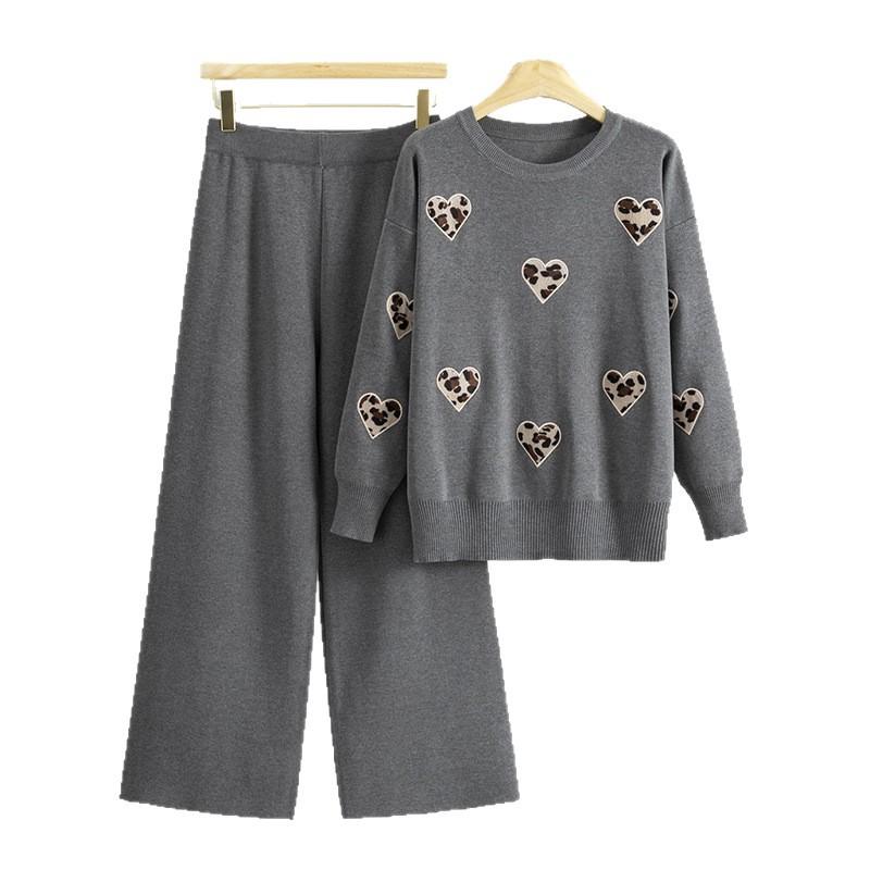 New Youthful and Caring Two-piece Set of Knitted Casual Wide-leg Pants for Elegant Women's Wear