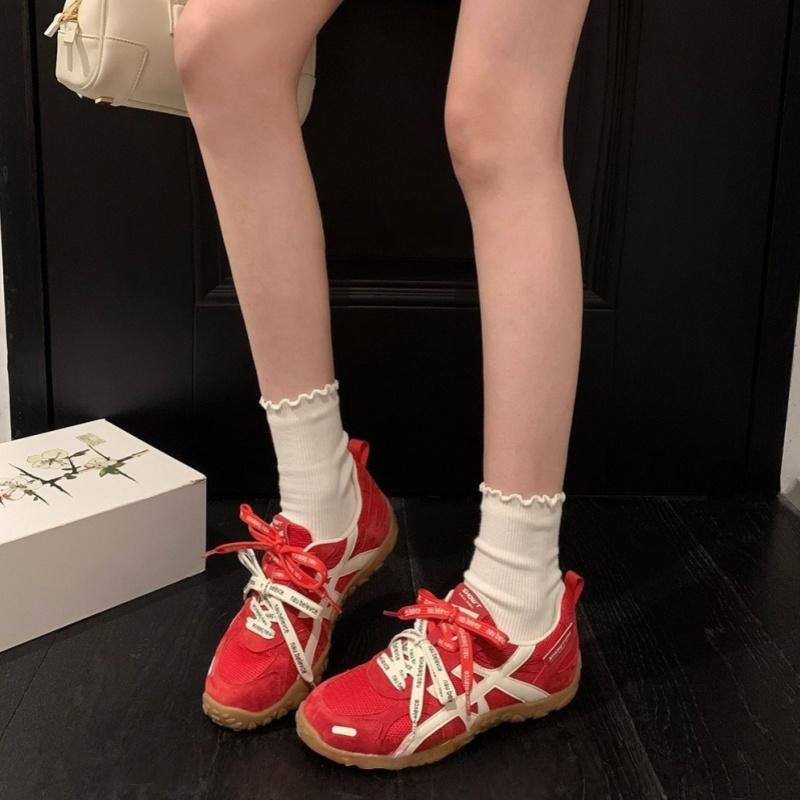 Fashion Breathable Mesh Sneakers 2025 Summer Lace Up Flat Running Shoes Outside Walking Comfortable Soft Casual Women Sneakers