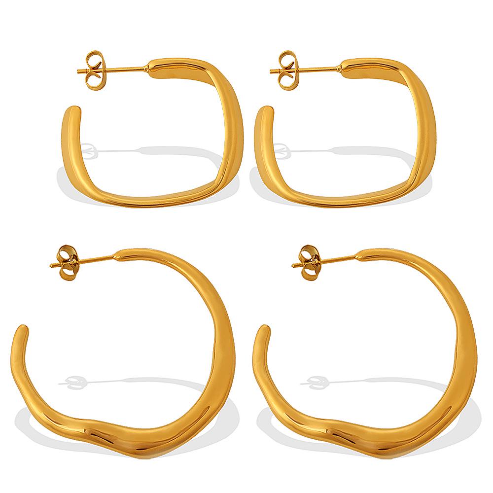 Elegante goldene C-förmige quadratische Ohrringe: Luxuriöser Stil für vielseitiges Tragen