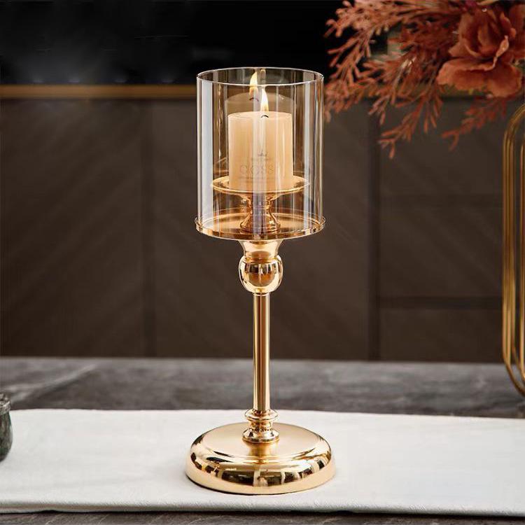 Retro Scented Candle Centerpiece: Romantic Candlelight Dinner Ornament & Candlestick Holder